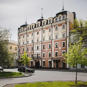 Hotel Optima Collection Podil Plaza, Kiew